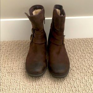 Ugg Sherpa boots!